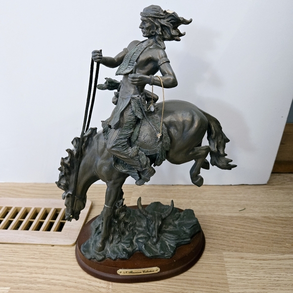 N American Collection Equestrian Indian Bucking Horse Vintage Bronze Sculpture